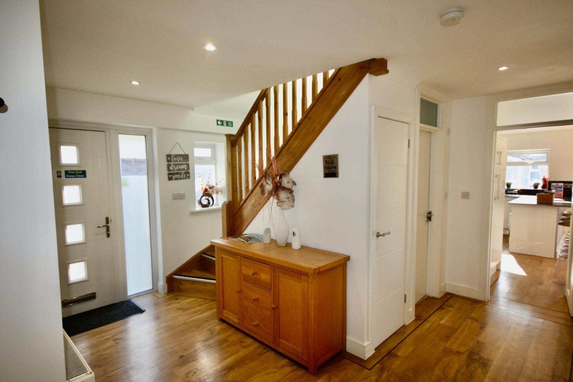 Four Corners Holiday Home Hot Tub & Sauna Ferndown Exteriör bild